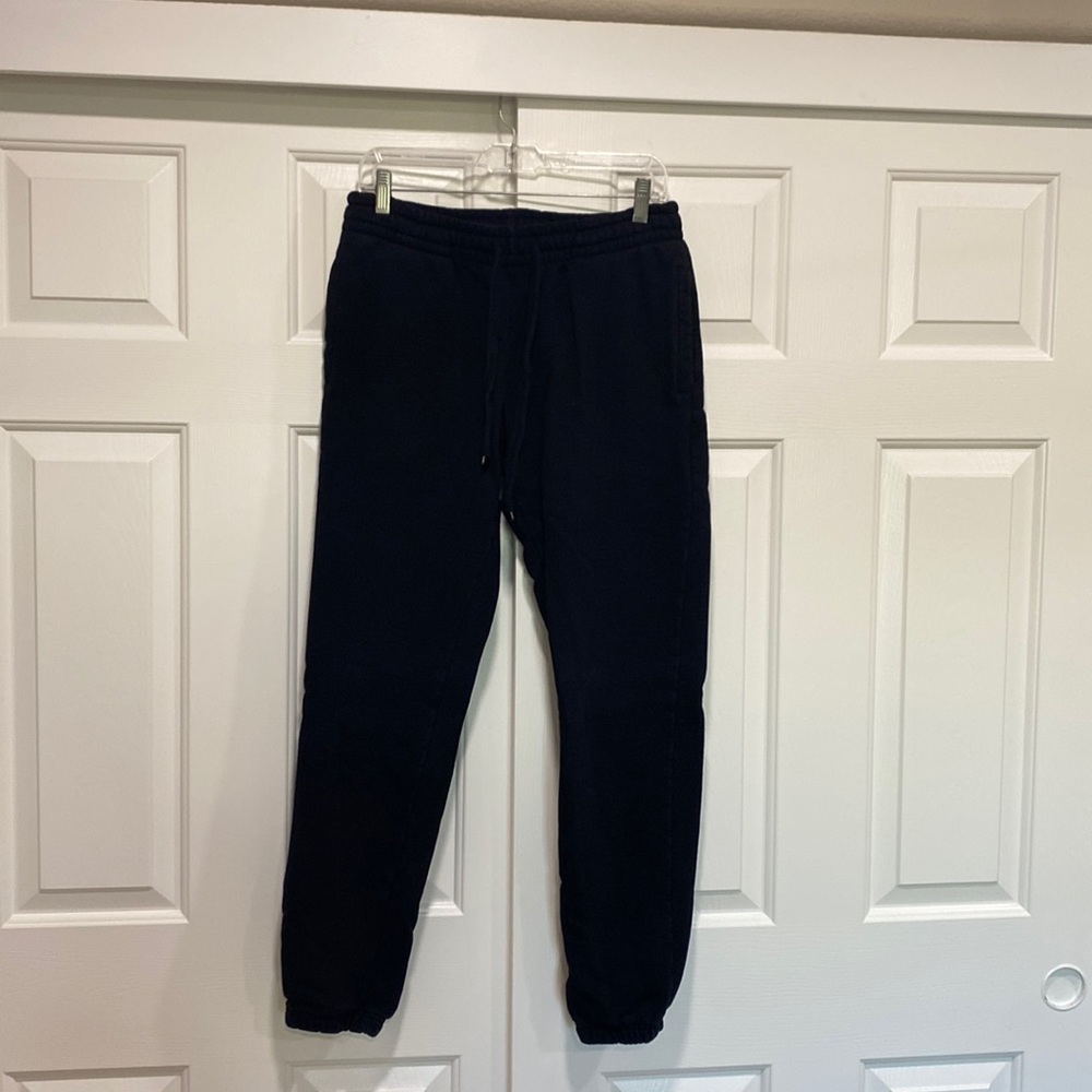 TALENTLESS Sweats